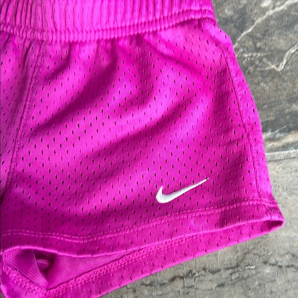 Girls Nike‎ Shorts